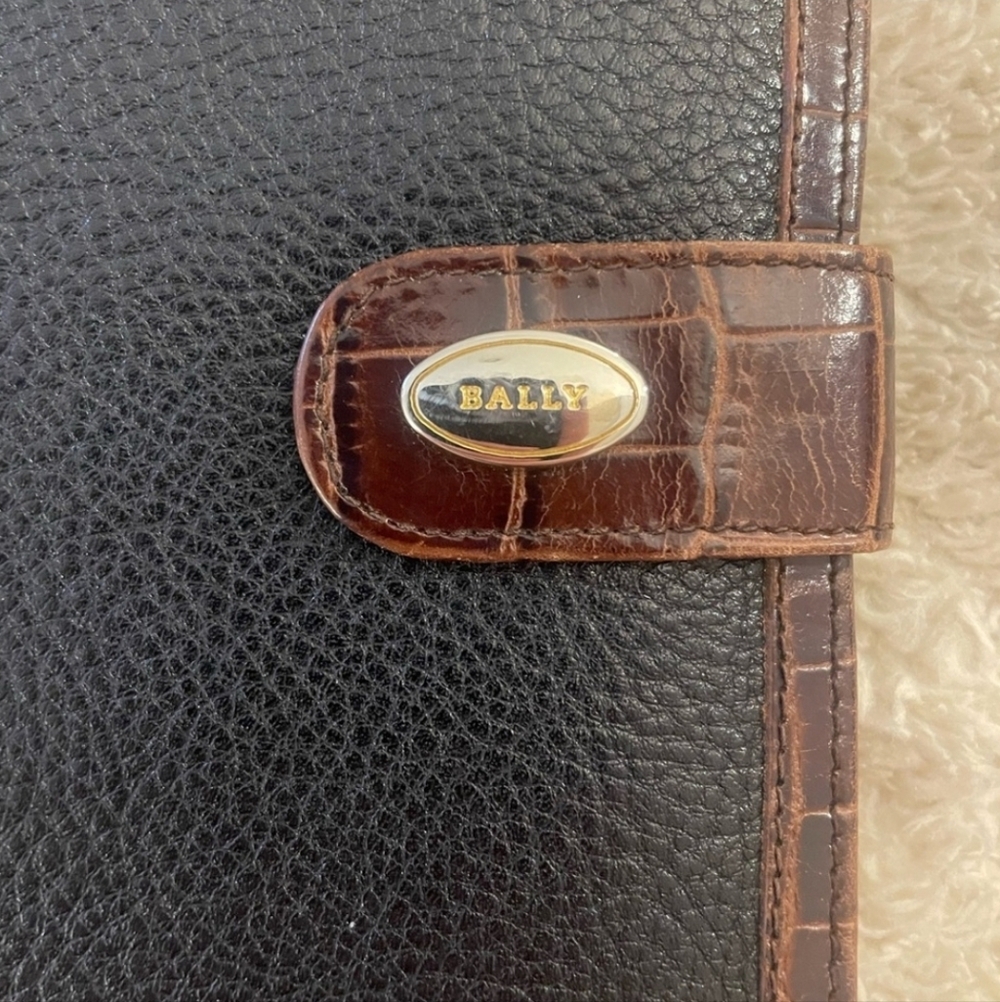 Bally Black and Brown Leather Wallet With Kiss Lock - Picture 3 of 12